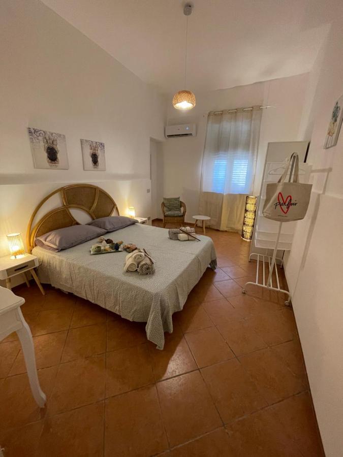 Casa Vacanze Baglio Barcellona Mondello ปาแลร์โม ภายนอก รูปภาพ