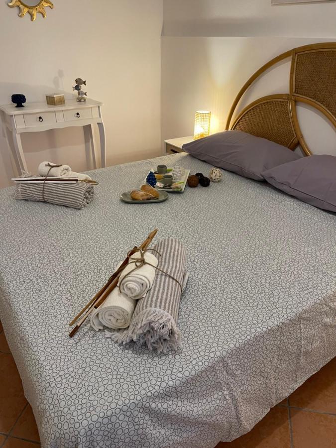 Casa Vacanze Baglio Barcellona Mondello ปาแลร์โม ภายนอก รูปภาพ