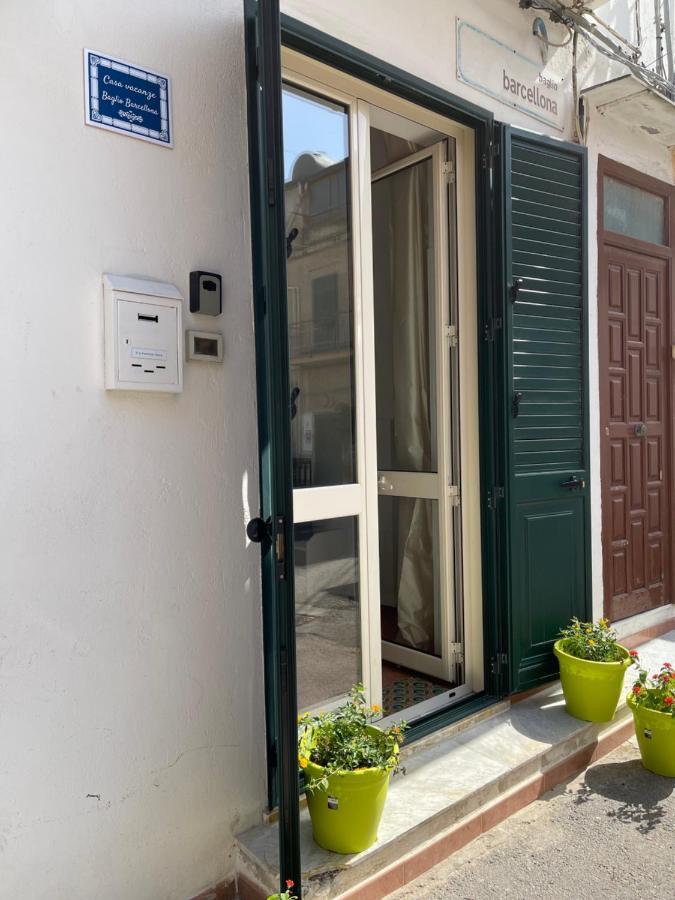 Casa Vacanze Baglio Barcellona Mondello ปาแลร์โม ภายนอก รูปภาพ
